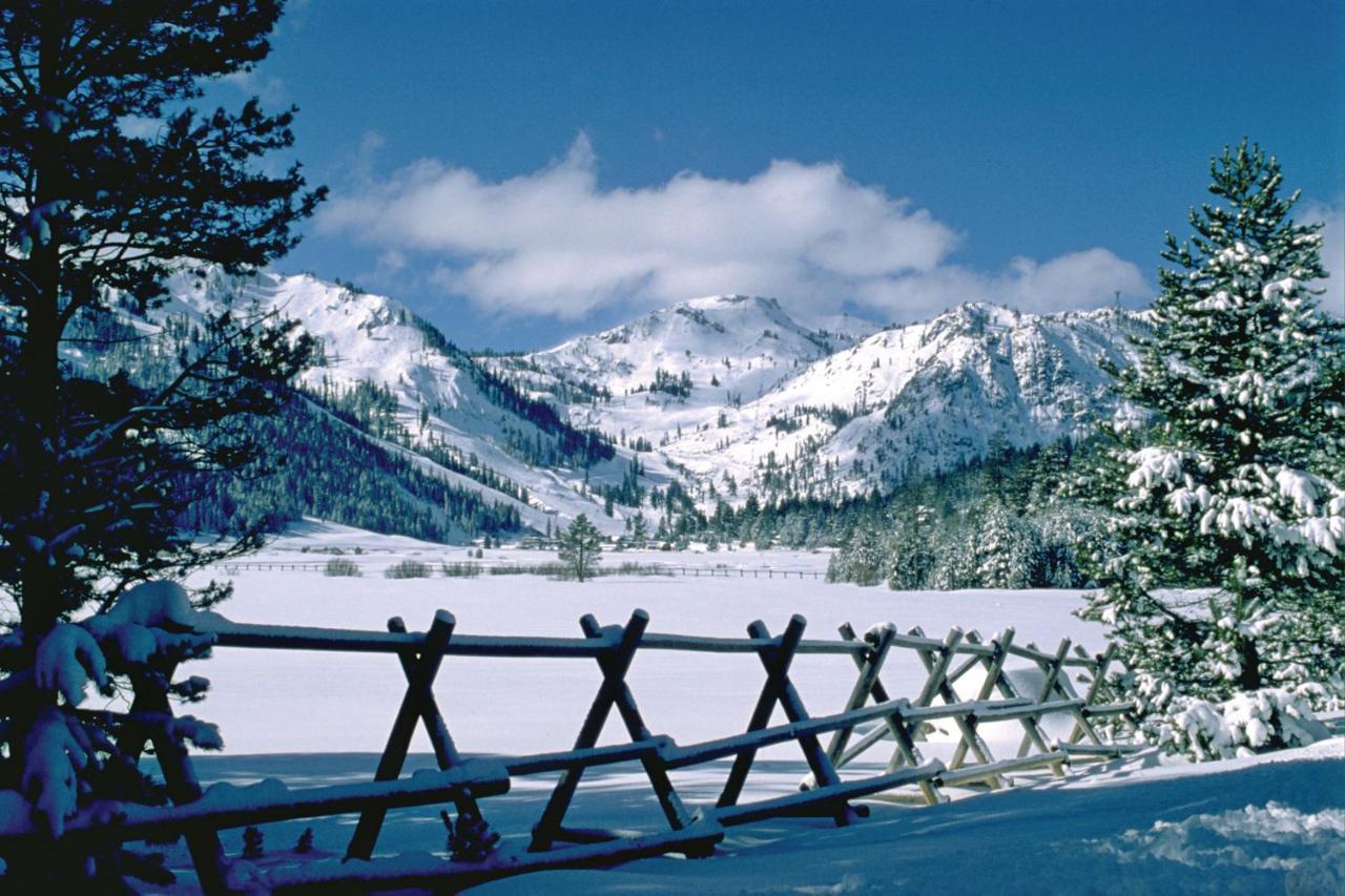 Resort At Squaw Creek'S 319 オリンピックヴァリー エクステリア 写真