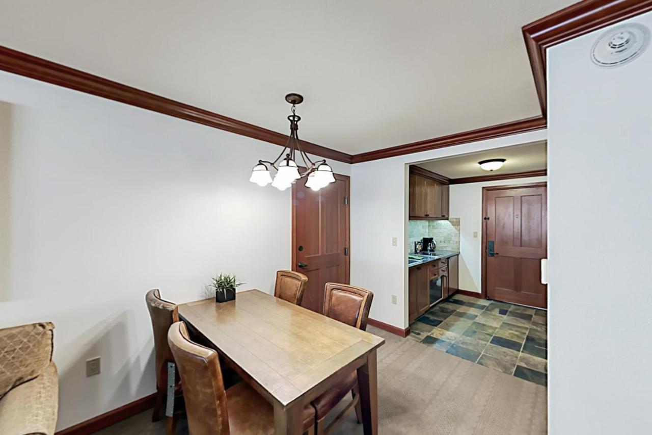 Resort At Squaw Creek'S 319 オリンピックヴァリー エクステリア 写真